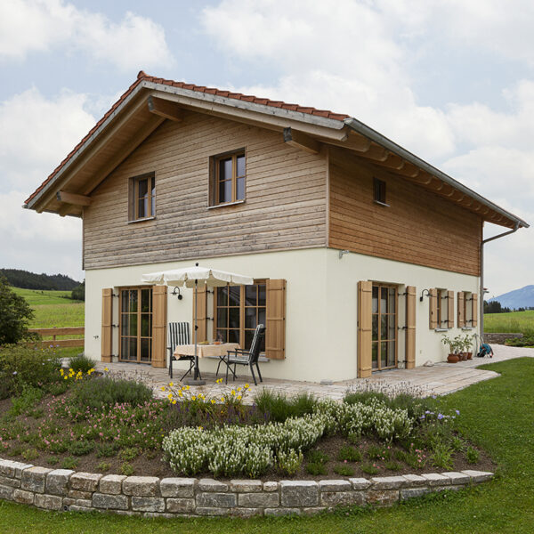 Ein Holzhaus für Zwei – Hopfen am See im Allgäu